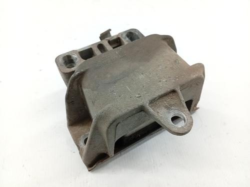 Support de moteur VW GOLF IV (1J1) 1.4 16V (75 hp) 30536590