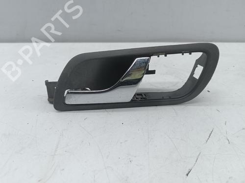 Venstre foran invendig håndtak SKODA FABIA I (6Y2) [1999-2008]  30538043