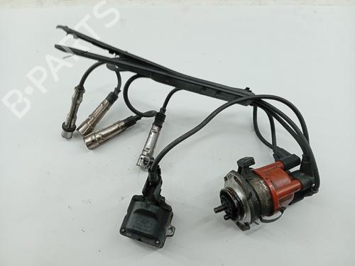 Used Ignition distributor VW POLO III (6N1) 50 1.0 (50 hp) 30545523