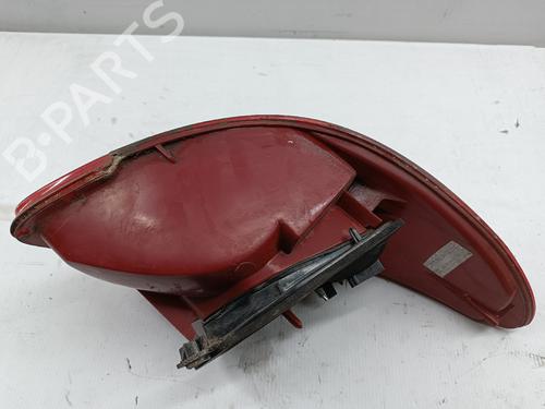 Høyre baklys PEUGEOT 206 Hatchback (2A/C) 1.1 i (60 hp) 30645337