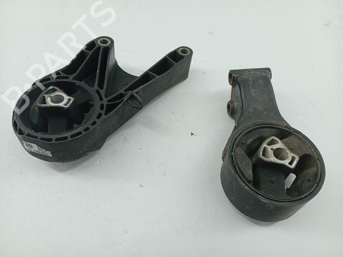 Used Engine mount OPEL ASTRA J (P10) [2009-2016]  30698481