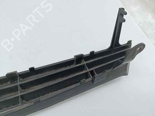 Grille FORD FOCUS I (DAW, DBW) | BP30736001C40