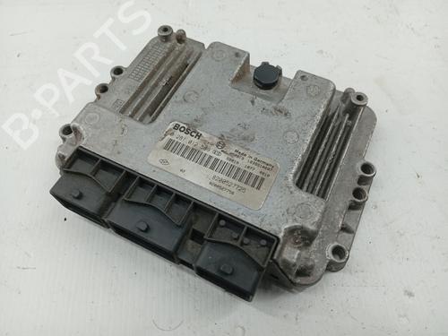 Engine control unit (ECU) RENAULT SCÉNIC II (JM0/1_) | BP30745295M57