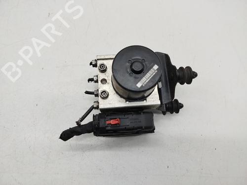 Used ABS pump VW GOLF V (1K1) [2003-2010]  30749878