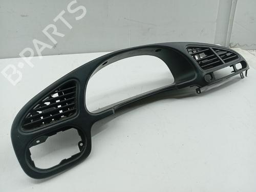 Used Dashboard DAEWOO LANOS (KLAT) 1.3 (75 hp) 30752384