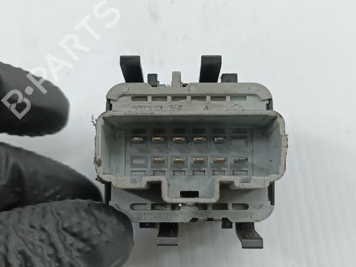 Left front window switch RENAULT MEGANE II (BM0/1_, CM0/1_) | BP30763995I27