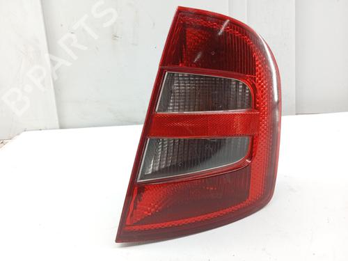 Høyre baklys SKODA FABIA I (6Y2) [1999-2008]  30835725