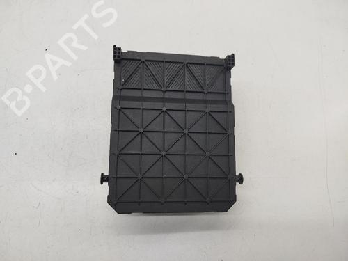 Skrzynka bezpieczników CITROËN C3 I (FC_, FN_) 1.1 i | BP30890168E1