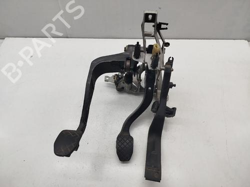 Pedal AUDI A4 B5 (8D2) [1994-2001]  30891237