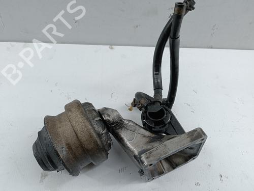 Used Engine mount MERCEDES-BENZ 190 (W201) D 2.0 (201.122) (72 hp) 31023304