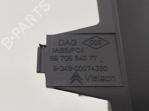 Dashboard CITROËN DS5 2.0 HDi 200 Hybrid4 All-wheel Drive | BP31051864C46 