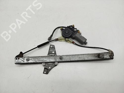 Vindusheismekanisme venstre foran TOYOTA CARINA E VI (_T19_) 2.0 TD (CT190) (83 hp) 31067524