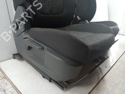 Right front seat PEUGEOT 3008 I MPV (0U_)  | BP31071064C16 