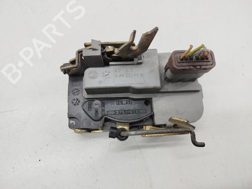 Cerradura puerta delantera izquierda CITROËN XSARA Coupe (N0) 1.4 HDi (68 hp) 31073591