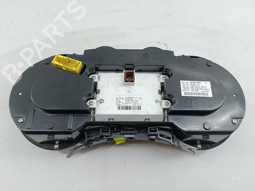 Used Instrument cluster PEUGEOT 3008 I MPV (0U_) [2009-2017]  31118161