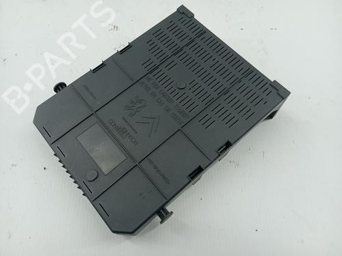 Used Fuse box PEUGEOT 3008 I MPV (0U_) [2009-2017]  31118164