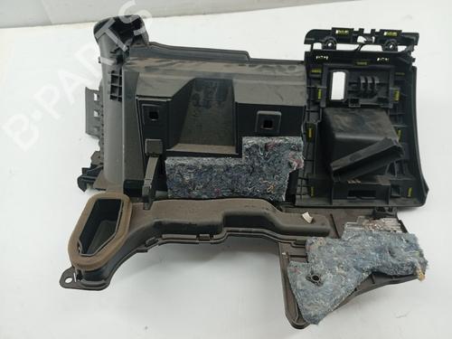 Used Glove box PEUGEOT 3008 I MPV (0U_) [2009-2017]  31118173