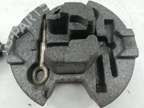 Used Jack Kit PEUGEOT 406 (8B) 1.6 (88 hp) 17285034