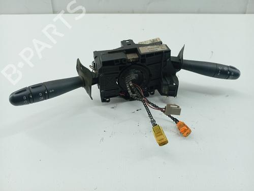 Used Steering column stalk RENAULT CLIO II Hatchback Van (SB0/1/2_) 1.5 dCi (SB07) (65 hp) 31254403