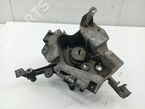 Engine mount RENAULT CLIO II Hatchback Van (SB0/1/2_) 1.5 dCi (SB07) | BP31254418M89 
