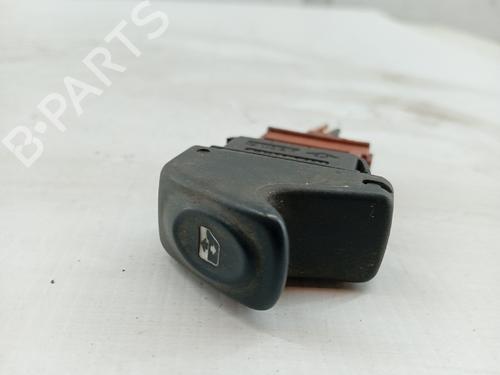 Used Switch RENAULT MEGANE I (BA0/1_) 1.4 e (BA0E, BA0V) (75 hp) 31275489