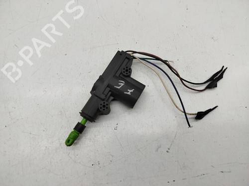 Used Comfort control module TOYOTA YARIS (_P1_) 1.0 (SCP10_, SCP10R) (68 hp) 31281967