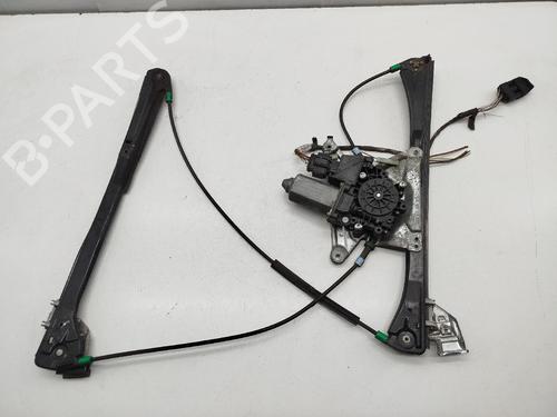 Alzavetro anteriore destra AUDI A4 B5 (8D2) [1994-2001]  31282246