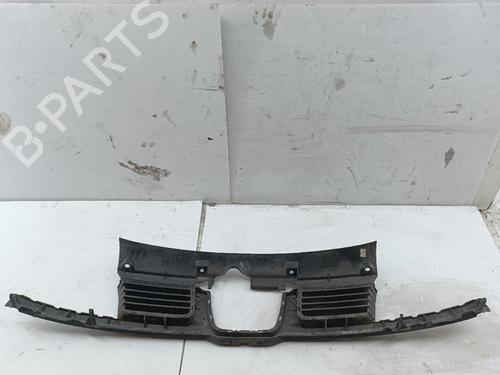 Used Grille SEAT IBIZA II (6K1) [1993-2002]  31293474