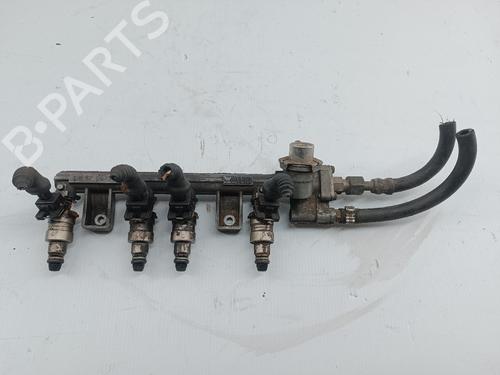 Used Injection rail FIAT PALIO Weekend (178_, 173_, 373_, 374_, 171_) 1.2 (73 hp) 31298408
