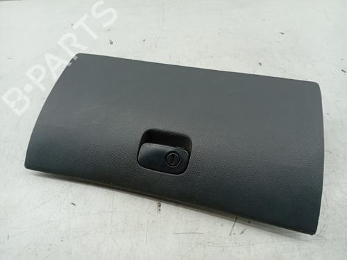 Porta-luvas FIAT PALIO Weekend (178_, 173_, 373_, 374_, 171_) 1.2 (73 hp) 31299404