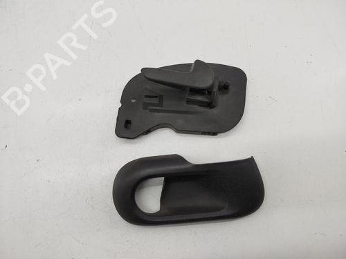 Maniglia interna anteriore destra OPEL CORSA C (X01) 1.2 (F08, F68) (75 hp) 31299406