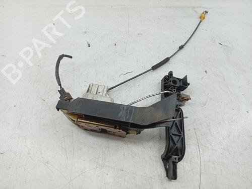 Venstre fortil lås FORD FOCUS I Estate Van (DNW) 1.4 (75 hp) 31311792