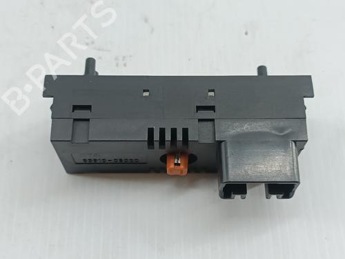 Used Display monitor TOYOTA CARINA E VI (_T19_) 2.0 TD (CT190) (83 hp) 31317754