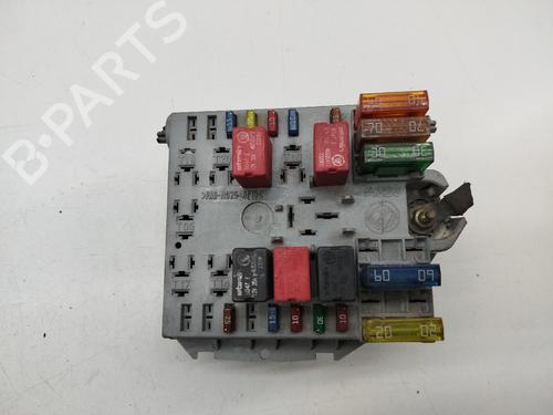 Used Fuse box FIAT PUNTO (188_) 1.2 60 (188.030, .050, .130, .150, .230, .250) (60 hp) 31317776