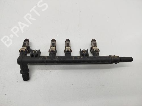 Used Injection rail FIAT PUNTO (188_) 1.2 60 (188.030, .050, .130, .150, .230, .250) (60 hp) 31317783