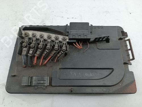Fuse box SEAT IBIZA III (6L1) 1.4 TDI | BP31335385E1