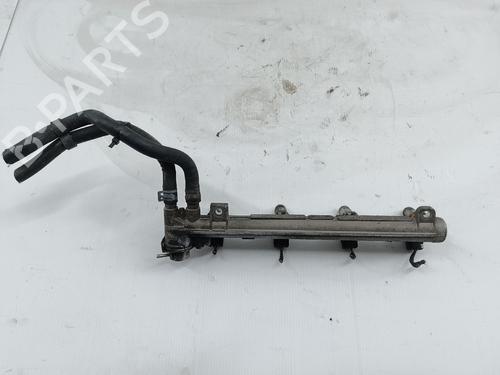 Used Injection rail VW GOLF IV (1J1) 1.4 16V (75 hp) 31354414