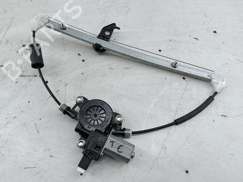 Rudehejsemekanisme venstre bagtil MAZDA CX-3 (DK) 1.5 SKYACTIV-D (DK2WS, DK5FW) | BP31666774C24 