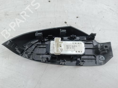 Højre bagtil elrude kontakt MAZDA CX-3 (DK) 1.5 SKYACTIV-D (DK2WS, DK5FW) (105 hp) 31666782