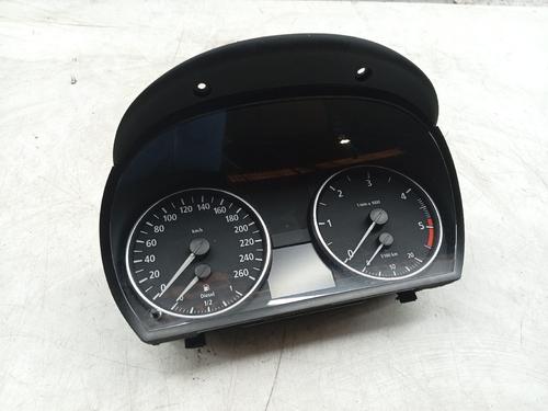 Used Instrument cluster BMW 3 Touring (E91) 320 d (163 hp) 31667081