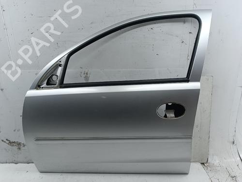 Used Left front door Left front door OPEL CORSA C (X01) 1.2 (F08, F68) (75 hp) 31667166 31667166