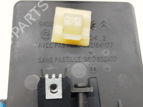 Middle console CITROËN SAXO (S0, S1) 1.1 X, SX | BP31672033I22