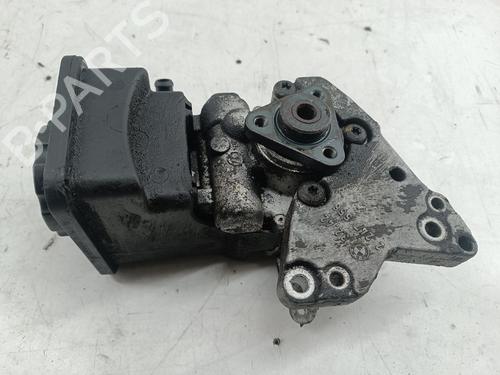 Servopumpe für BMW 5 (E39) 530 d (184 hp) 31714618