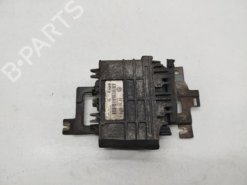 Used Engine control unit (ECU) VW POLO III (6N1) 50 1.0 (50 hp) 31793365