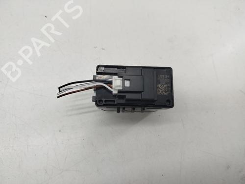 Switch MERCEDES-BENZ A-CLASS (W177) | BP31804114I30