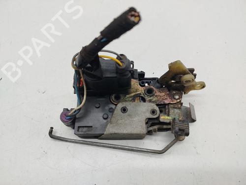 Høyre foran lås FIAT BRAVA (182_) 1.2 16V 80 (82 hp) 31817377