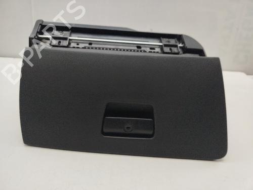 Boîte à gants BMW 3 Touring (E91) 320 d (177 hp) 31925103