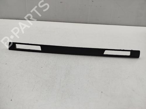 Portabicchieri BMW 3 Touring (E91) 320 d (177 hp) 31931959