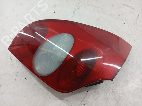 Used Left taillight Left taillight RENAULT LAGUNA II Grandtour (KG0/1_) 1.9 dCi (KG0G) (120 hp) 31949071 31949071