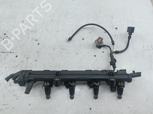Rail D'Injecteurs VW POLO III (6N1) 50 1.0 (50 hp) 31949084
